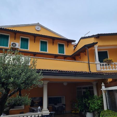 Casa Colonna Montegrotto Termeアパートメント エクステリア 写真